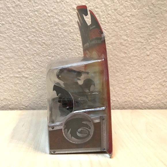 Dreamworks Toy "How to Train Your Dragons" Mini Toothless.HTF NIB - Picture 9 of 10